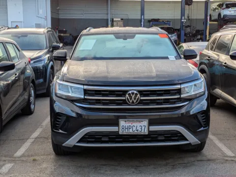 Another view of 2020 Volkswagen Atlas Cross Sport 2.0T SE for sale in San Diego, CA at INFINITI of Kearny Mesa