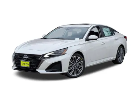 White 2026 Nissan Altima 2.5 SV for sale in San Diego, CA