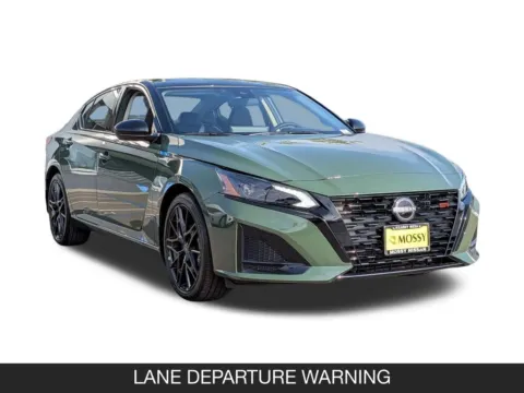 Photos of 2026 Nissan Altima 2.5 SR for sale in San Diego, CA at Mossy Nissan Kearny Mesa