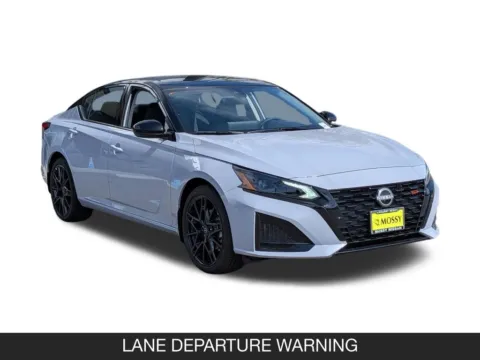 Photos of 2026 Nissan Altima 2.5 SR for sale in San Diego, CA at Mossy Nissan Kearny Mesa