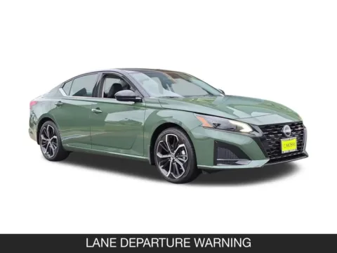 Photos of 2026 Nissan Altima 2.5 SR for sale in San Diego, CA at Mossy Nissan Kearny Mesa
