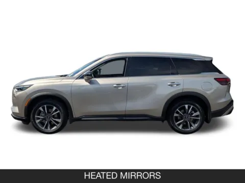 More photos of 2023 INFINITI QX60 LUXE at Mossy Nissan Kearny Mesa, CA