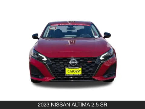 More photos of 2023 Nissan Altima 2.5 SR at Mossy Nissan National City, CA