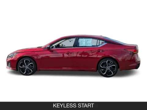 More photos of 2023 Nissan Altima 2.5 SR at Mossy Nissan National City, CA