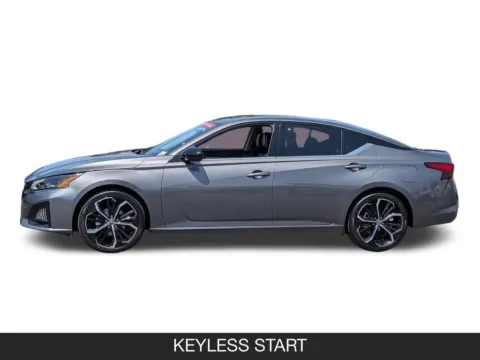 More photos of 2025 Nissan Altima 2.5 SR at Mossy Nissan National City, CA