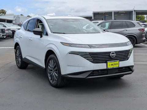 Photos of 2026 Nissan Murano SL for sale in National City, CA at Mossy Nissan National City