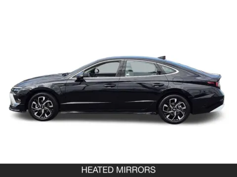 More photos of 2024 Hyundai Sonata SEL at Mossy Nissan National City, CA