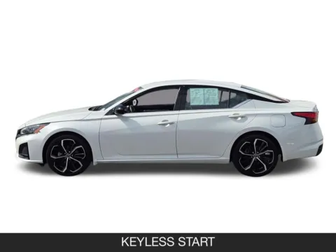 More photos of 2023 Nissan Altima 2.5 SR at Mossy Nissan National City, CA