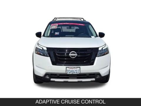More photos of 2025 Nissan Pathfinder SL at Mossy Nissan National City, CA