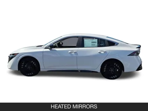 More photos of 2027 Nissan Sentra SR at Mossy Nissan National City, CA