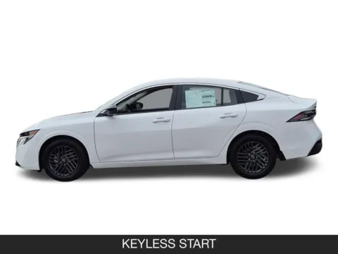 More photos of 2027 Nissan Sentra SV at Mossy Nissan National City, CA