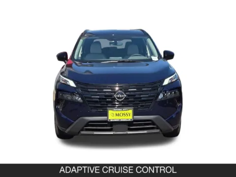 More photos of 2026 Nissan Rogue Dark Armor at Mossy Nissan National City, CA