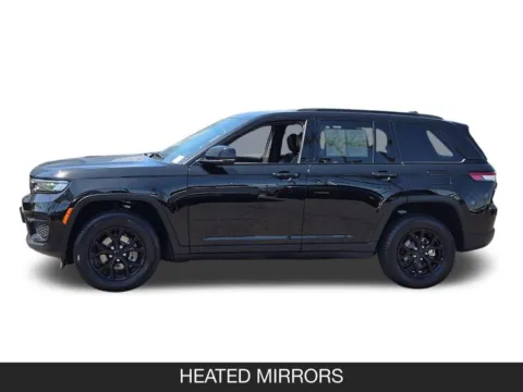 More photos of 2024 Jeep Grand Cherokee Altitude at Mossy Nissan National City, CA