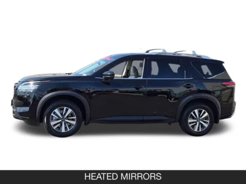 More photos of 2024 Nissan Pathfinder SL at Mossy Nissan National City, CA