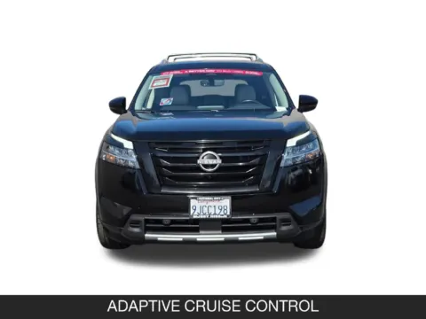More photos of 2024 Nissan Pathfinder SL at Mossy Nissan National City, CA