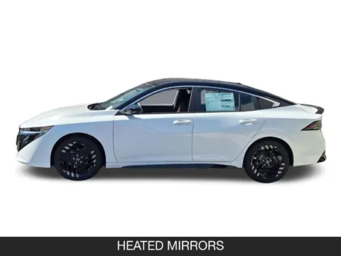 More photos of 2027 Nissan Sentra SR at Mossy Nissan National City, CA