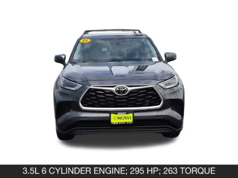 More photos of 2021 Toyota Highlander L at Mossy Nissan National City, CA