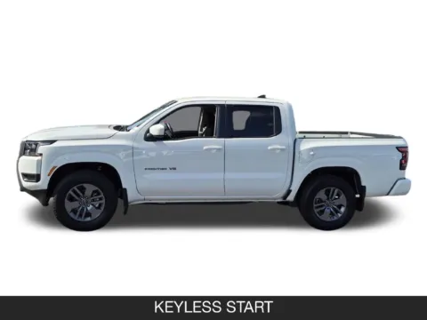 More photos of 2027 Nissan Frontier SV at Mossy Nissan National City, CA