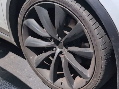 More photos of 2018 Tesla Model X 75D at Mossy Nissan Oceanside, CA