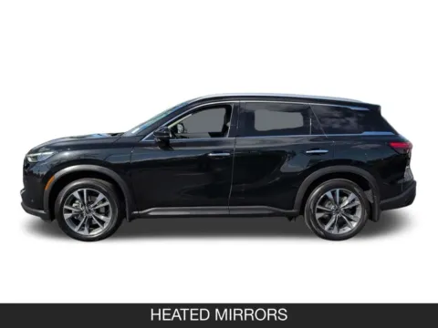 More photos of 2025 INFINITI QX60 LUXE at Mossy Nissan Oceanside, CA