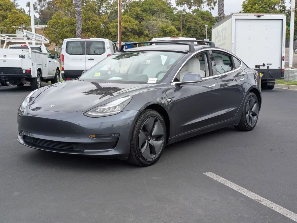 Silver 2019 Tesla Model 3 Standard Range Plus for sale in Oceanside, CA