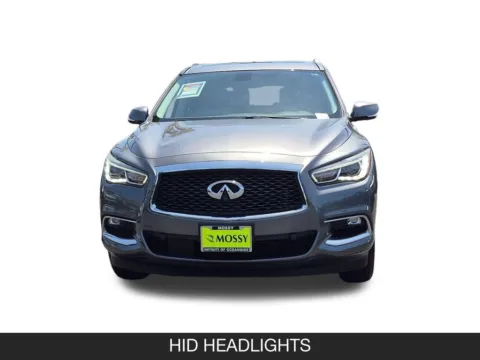 More photos of 2018 INFINITI QX60 at Mossy Nissan Oceanside, CA