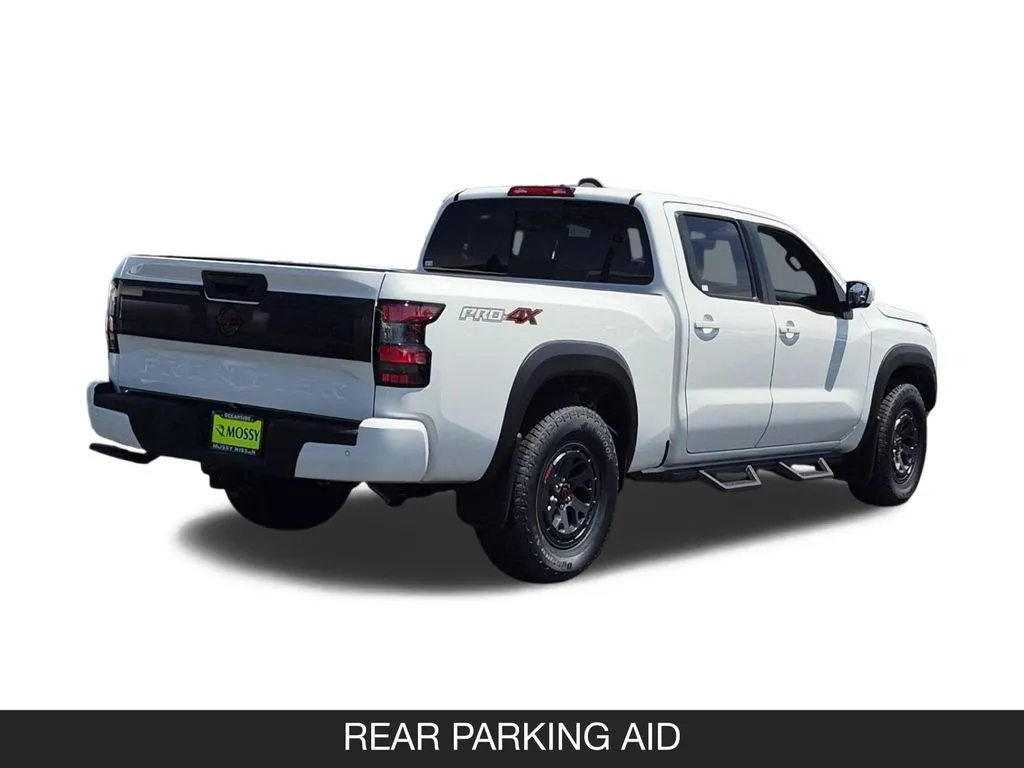 2026 Nissan Frontier PRO-4X - Photo 9