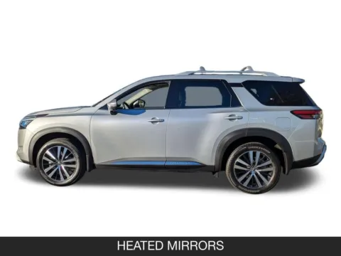 More photos of 2025 Nissan Pathfinder Platinum at Mossy Nissan Poway, CA