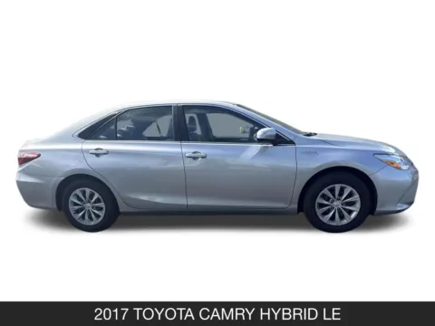 More photos of 2017 Toyota Camry Hybrid LE at Mossy Nissan Poway, CA
