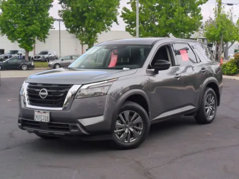 Gray 2025 Nissan Pathfinder S for sale in Poway, CA