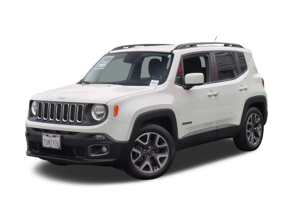 White 2016 Jeep Renegade Latitude for sale in Poway, CA