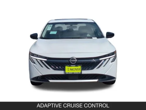 More photos of 2027 Nissan Sentra SL at Mossy Nissan Poway, CA