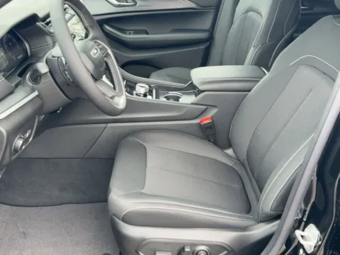 More photos of 2025 Jeep Grand Cherokee Laredo X at Bonham Chrysler, TX