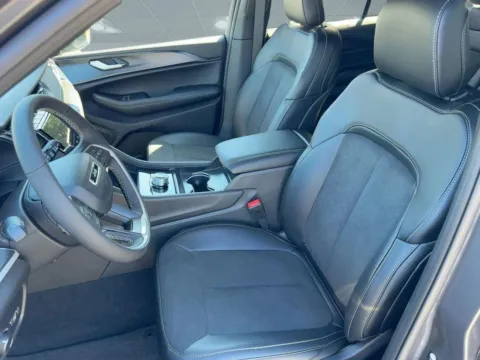 More photos of 2025 Jeep Grand Cherokee Altitude at Bonham Chrysler, TX