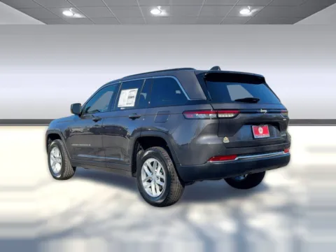 Another view of 2025 Jeep Grand Cherokee Laredo X for sale in Bonham, TX at Bonham Chrysler