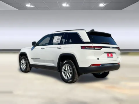 Another view of 2025 Jeep Grand Cherokee Laredo X for sale in Bonham, TX at Bonham Chrysler