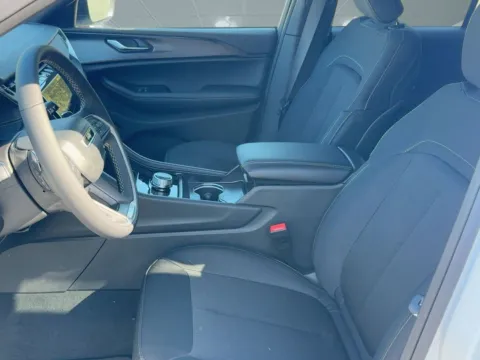 More photos of 2025 Jeep Grand Cherokee Laredo X at Bonham Chrysler, TX