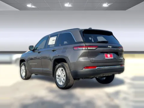 Another view of 2025 Jeep Grand Cherokee Laredo X for sale in Bonham, TX at Bonham Chrysler