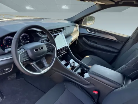 More photos of 2025 Jeep Grand Cherokee L Laredo at Bonham Chrysler, TX