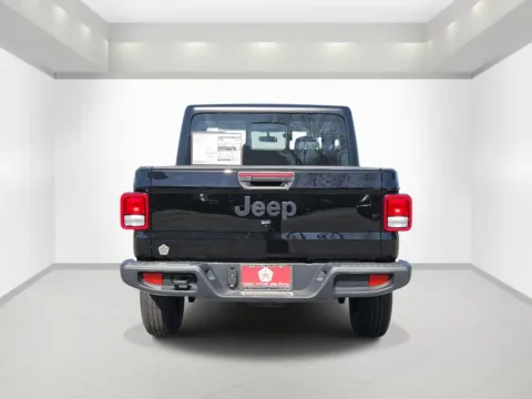 More photos of 2026 Jeep Gladiator Sport at Bonham Chrysler, TX