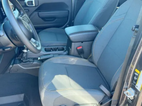 More photos of 2026 Jeep Gladiator Sport at Bonham Chrysler, TX