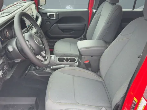 More photos of 2025 Jeep Gladiator Sport S at Bonham Chrysler, TX