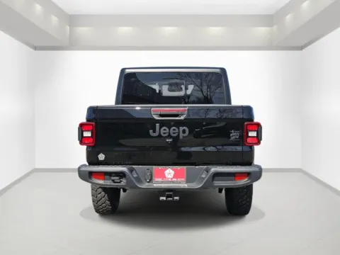 More photos of 2026 Jeep Gladiator Willys at Bonham Chrysler, TX