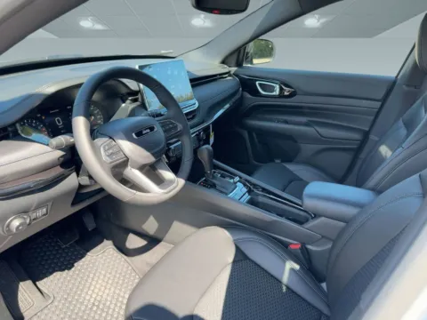 More photos of 2026 Jeep Compass Latitude Altitude at Bonham Chrysler, TX