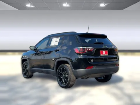 Another view of 2026 Jeep Compass Latitude Altitude for sale in Bonham, TX at Bonham Chrysler