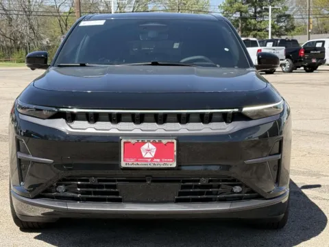 Photos of 2025 JEEP WAGONEER S LIMITED Limited for sale in Bonham, TX at Bonham Chrysler