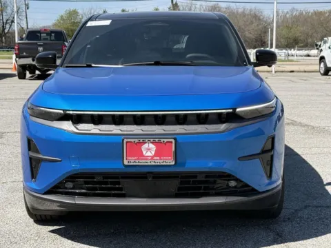 Photos of 2025 JEEP WAGONEER S LIMITED Limited for sale in Bonham, TX at Bonham Chrysler