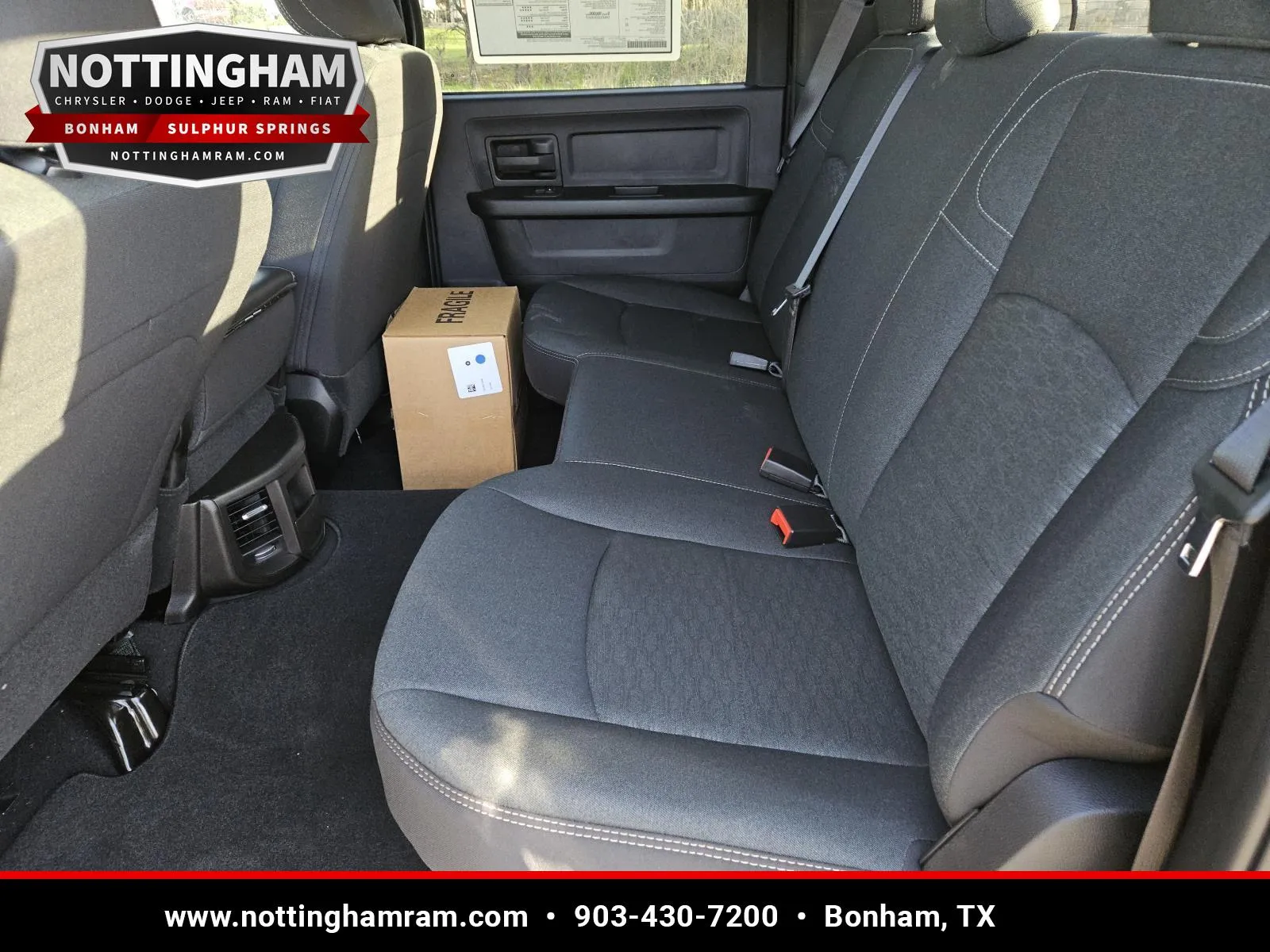 2025 RAM 2500 Tradesman - Photo 25