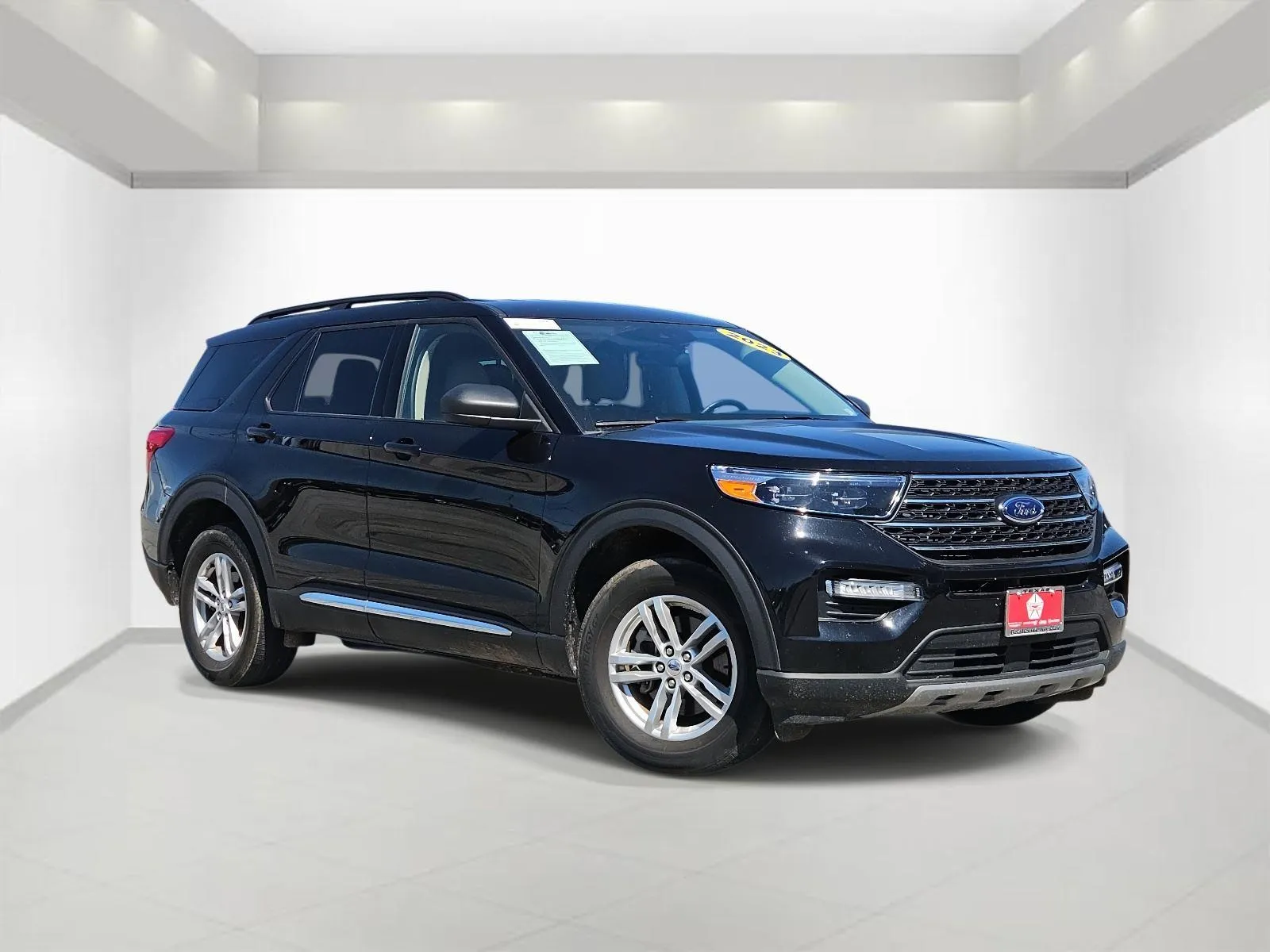 Black 2023 Ford Explorer XLT for sale in Bonham, TX