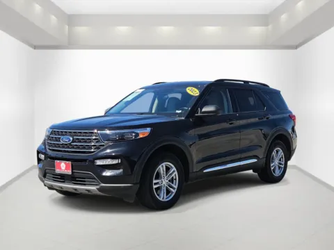 Another view of 2023 Ford Explorer XLT for sale in Bonham, TX at Bonham Chrysler